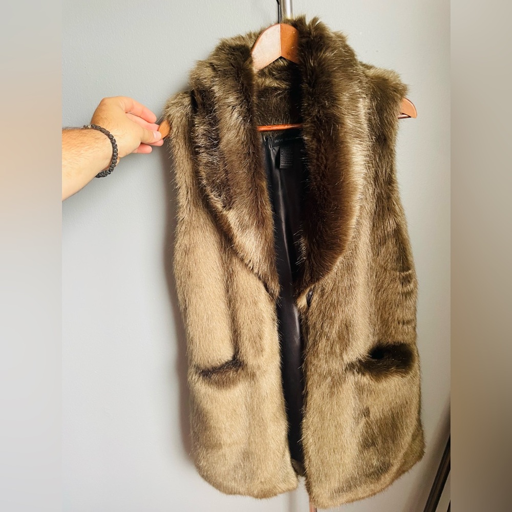 Steve Madden fur coat vest (faux fur)